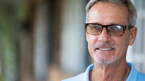 allen talking about his experience with dental crowns