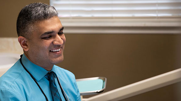 dr motwani taking about clearcorrect